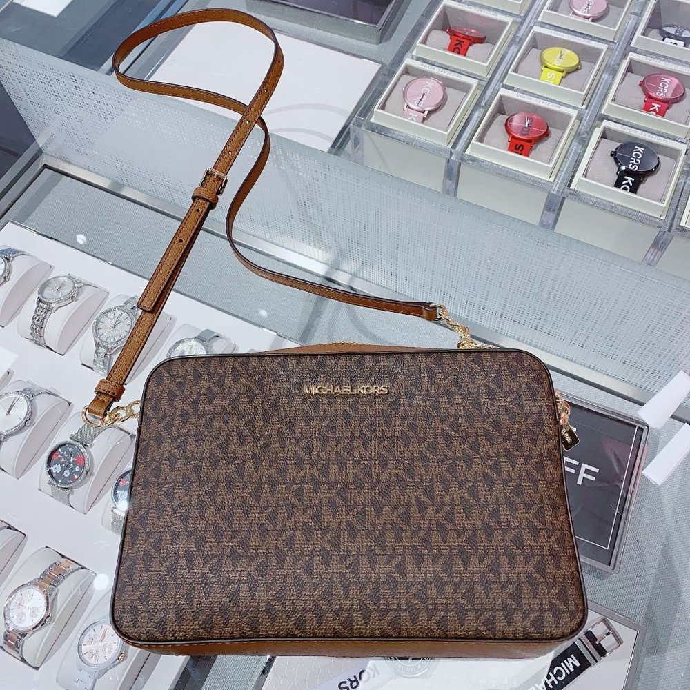 MK Jet Set LG EW Saffiano Crossbody Bag LOGO Brown